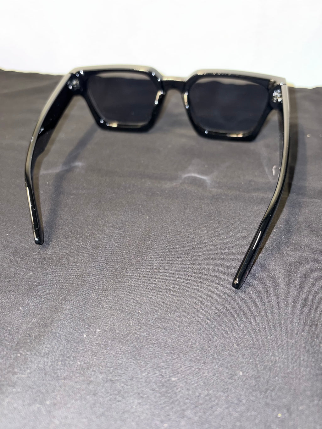M.M in Los Angeles Black Glasses